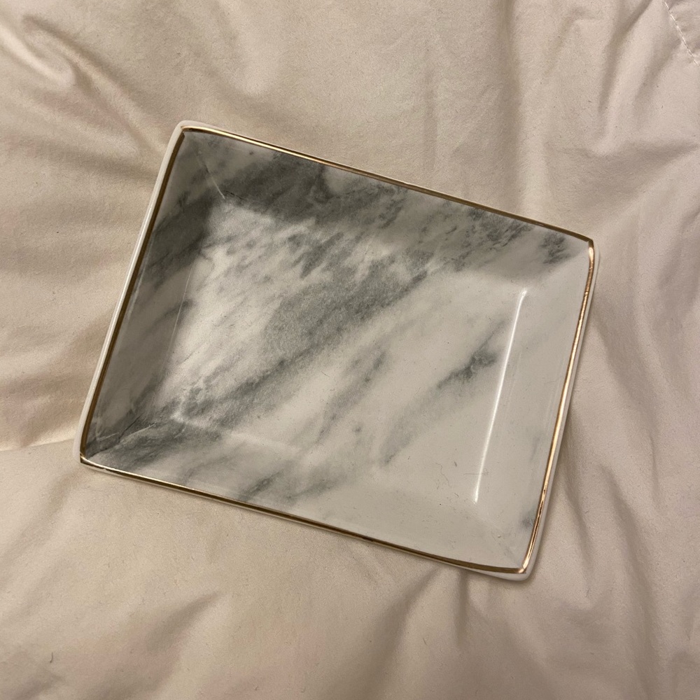 Marble Catchall
